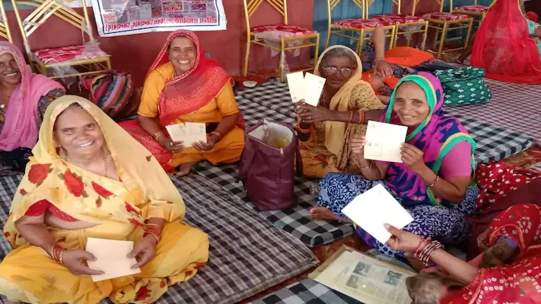 Qq8vjdhg international widows da