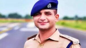 kanpur-iit-student-case-acp-mohsin-khan-deployment-dgp-email-threat-allegations